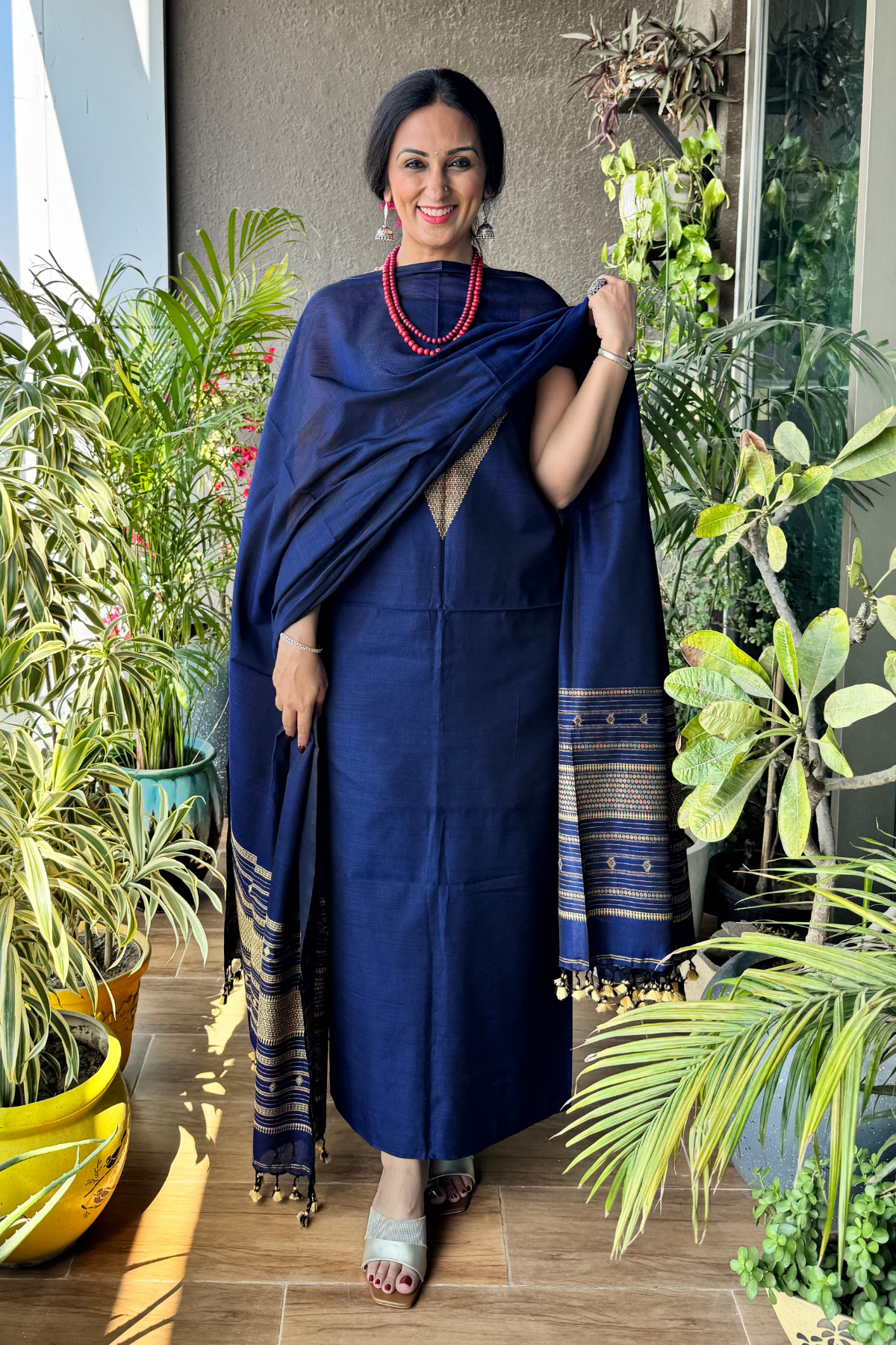 Dark navy blue colour kurta dupatta set with jamdani work